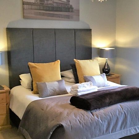 Sarnia Guest House (Adults Only) Weston-super-Mare Bagian luar foto